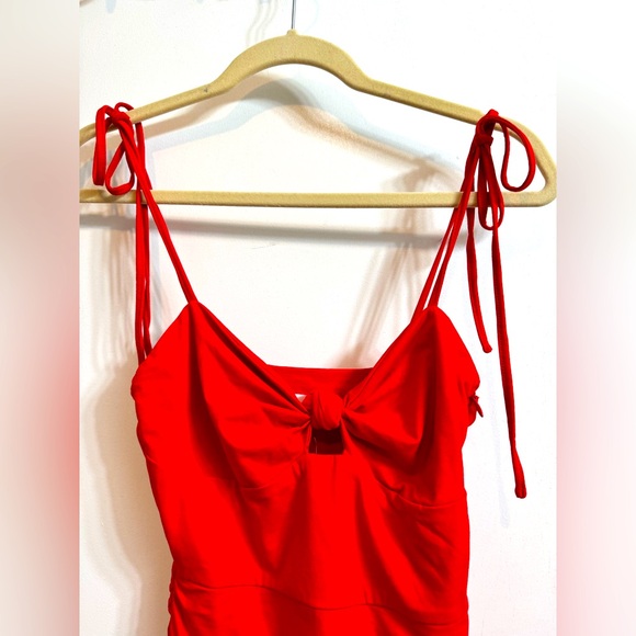 Superdown Ruched Dress XS - Picture 5 of 14